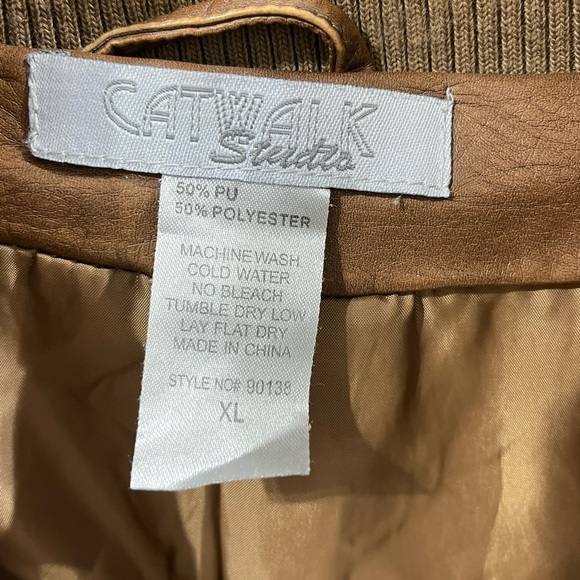 Catwalk women’s PU/Polyester leather jacket - Picture 2 of 4